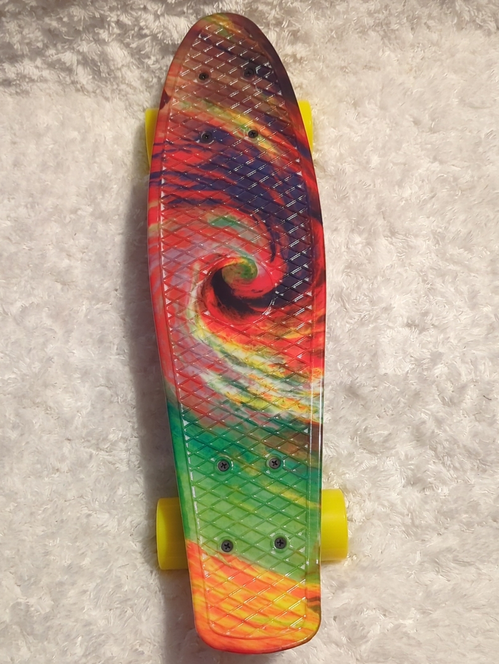 Tabkeer 22" x 6" Cruiser Skateboard Colorful Swirl w/Yellow Wheels, NIB